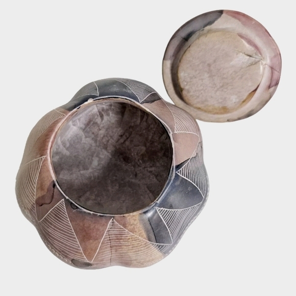 Rare Natural Soapstone Pumpkin Trinket Fall Harvest Thanksgiving Decor, Signed - Picture 7 of 8